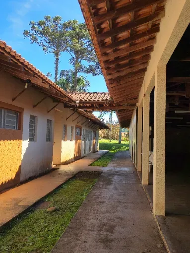 Corredor dos alojamentos